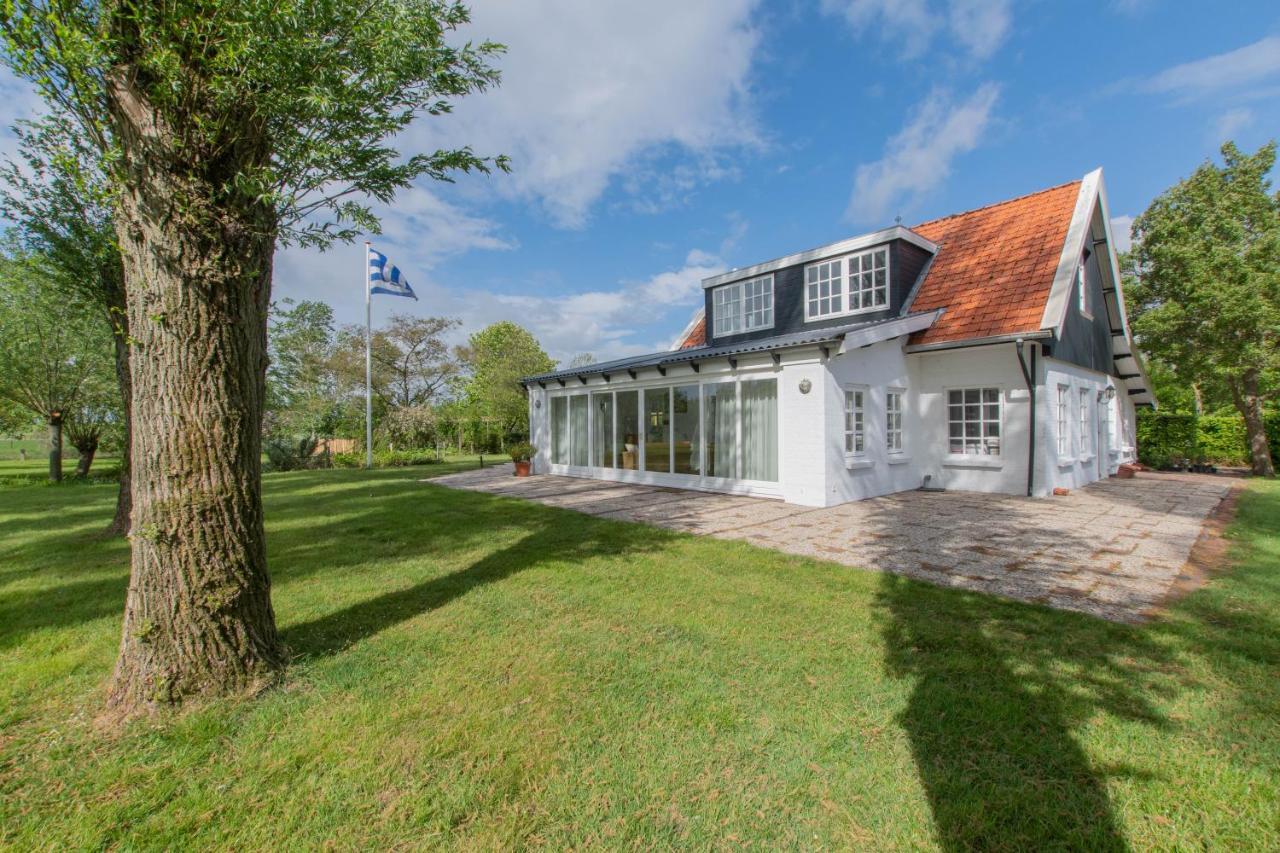 Prachtig Gelegen Vrijstaand Landhuis Hansweert Exteriér fotografie